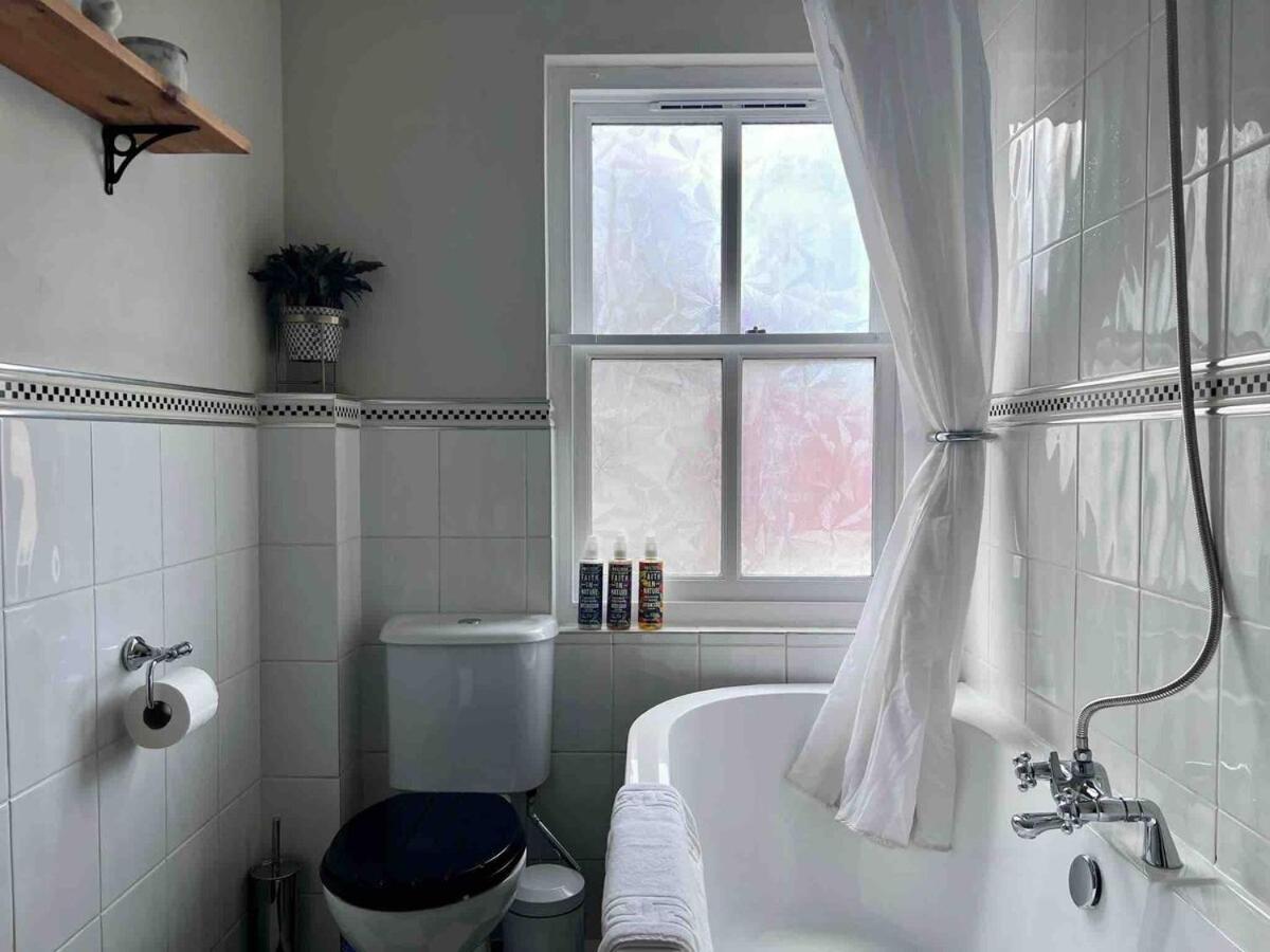 Cosy Georgian Cottage - Parking - Central Frome Eksteriør bilde